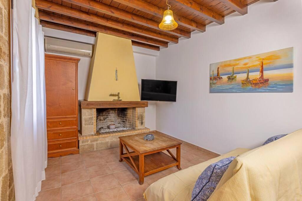 Margaritis Luxury Medieval House Родос Экстерьер фото